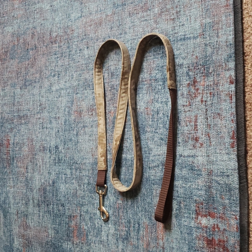 Marine corps desert cami dog leash